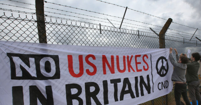 U.S. Planning to Deploy Nuclear Weapons to Britain: Report