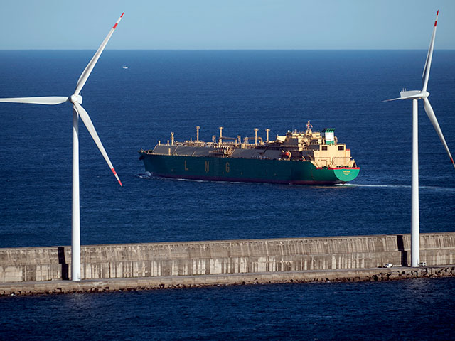 President Joe Biden Halts Decisions on Liquefied Natural Gas Exports - Vimarsana News