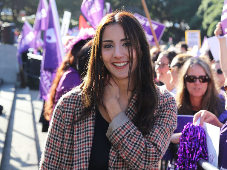 NZ's 'First Refugee Lawmaker' Charged With Shoplifting at Top Boutiques - Vimarsana News