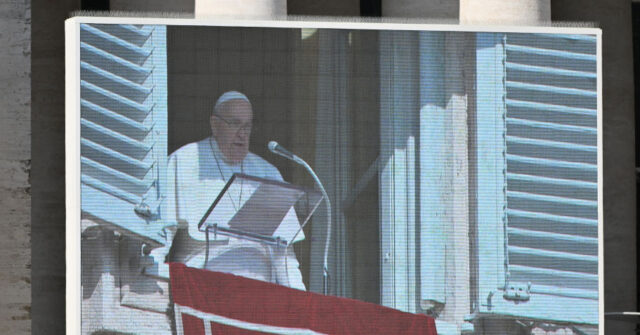 Rome Police Detain Knife-Carrying Man at Vatican