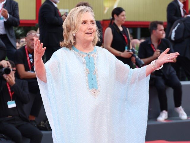 Hillary Clinton attends the Netflix film "White Noise" and opening ceremony red