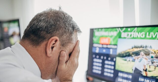 Calls to Ohio Gambling Helpline Triple Amid Sports Betting Craze