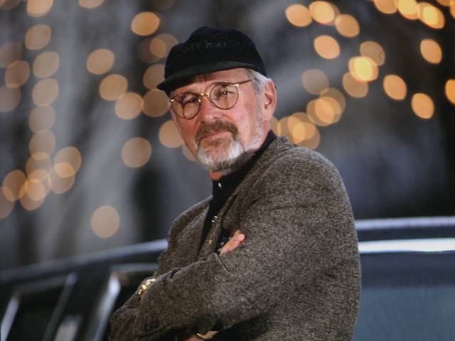 Norman Jewison, 'In the Heat of the Night,' 'Fiddler on the Roof' Director, Dead at 97 - Vimarsana News