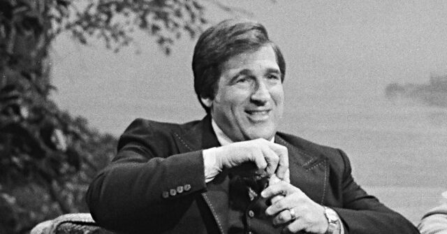 Shecky Greene, Legendary Standup Comedian, Dies at 97