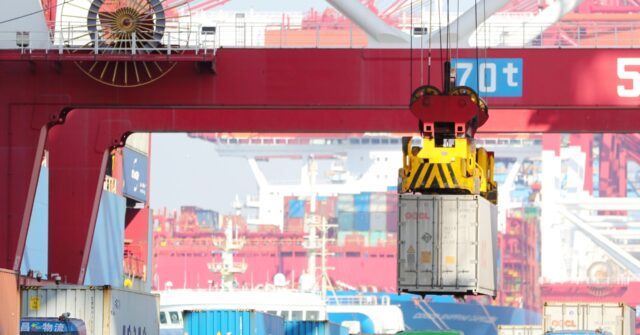 U.N. Warns Global Trade Being Strangled by Red Sea Attacks, War in Ukraine, and Low Panama Canal Water Levels
