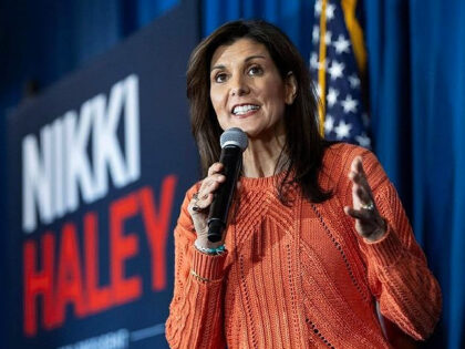 Former United Nations Ambassador Nikki Haley speaks during her rally at The Artisan hotel