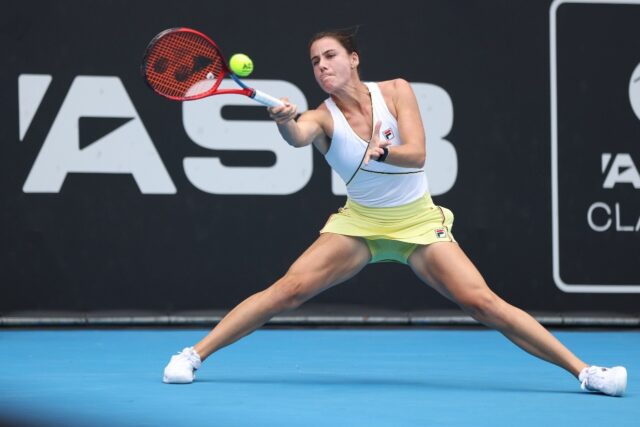 American Emma Navarro won her first WTA title at the Hobart International