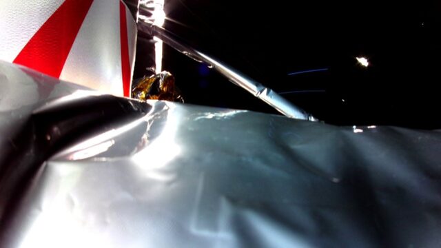 Astrobotic began reporting technical malfunctions, starting with an inability to orient Pe