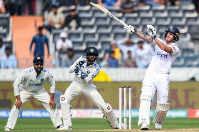 England's captain Ben Stokes (R) took charge of his team's innings after they had lost reg