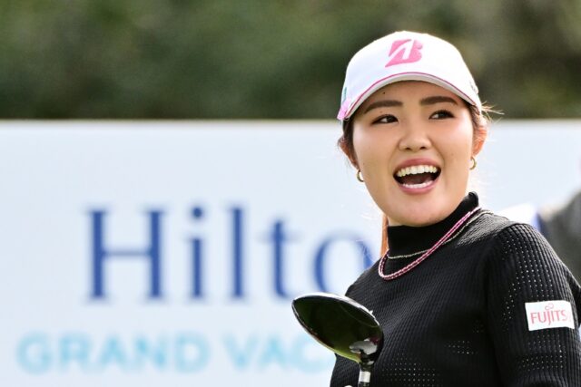 Japan's Ayaka Furue fired a seven-under par 65 to seize a two-stroke lead after the openin