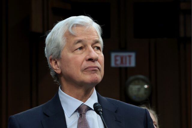 JPMorgan Chase CEO Jamie Dimon described the US economy as "resilient" but said there were