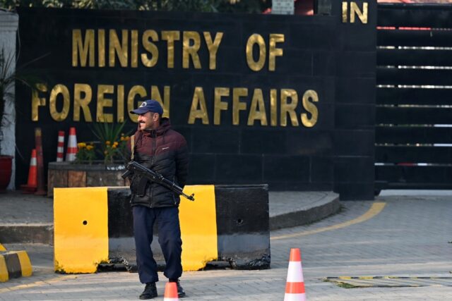 A police officer stands guard outside Pakistan's foreign ministry in Islamabad on January