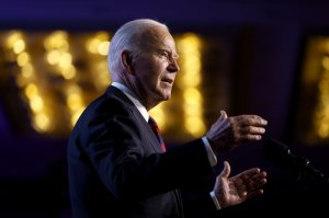Biden warns of dangers of anti-Semitism ahead of Holocaust Remembrance Day