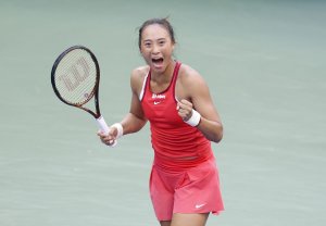 Sabalenka beats Gauff, Zheng ousts Yastremska in Australian Open semis