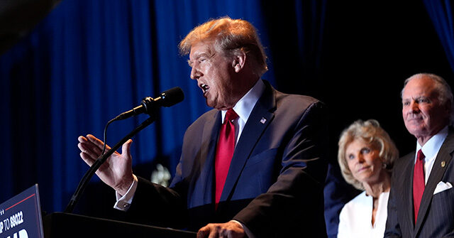 Illinois Judge Bars Trump from State Primary Ballot as SCOTUS Ruling Looms