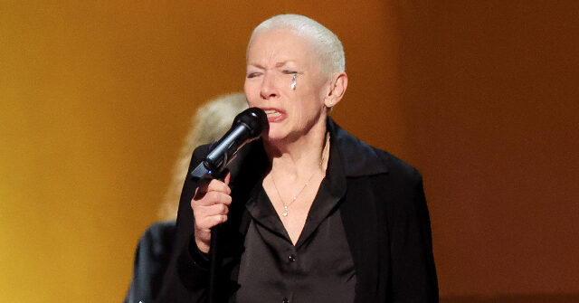 Watch: Grammys Airs Pro-Hamas Propaganda as Annie Lennox Shouts 'Ceasefire'