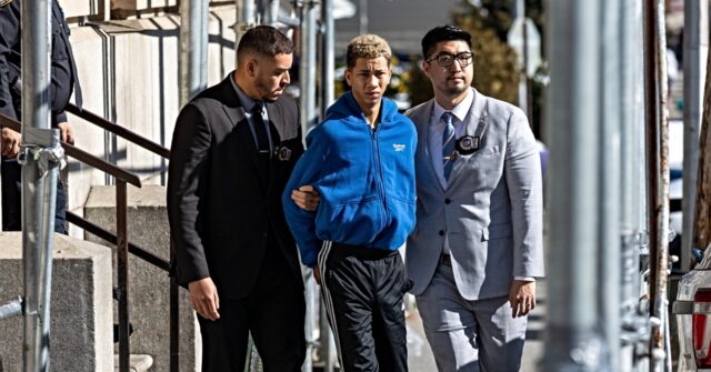 NYC: Migrant Teen Allegedly Robs Macy's Weeks After Assaulting Officers