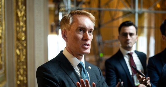Chamber of Commerce Endorses Lankford Plan to Reward Corporations with More Foreign Workers