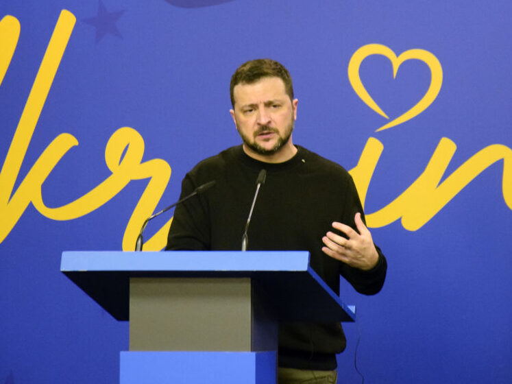 More Ammunition Please, Pleads Zelensky - Vimarsana News