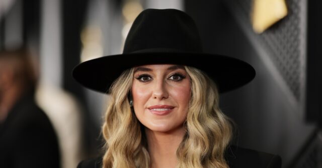 Country Singer And 'Yellowstone' Star Lainey Wilson Speaks Out Against ...