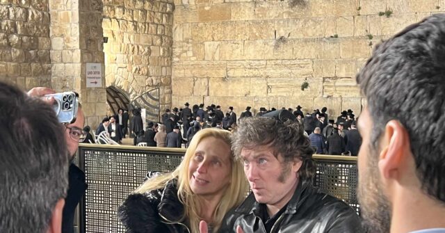 WATCH: Argentina's Javier Milei Dances at Western Wall in Surprise Visit