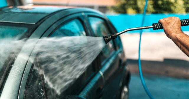 WATCH: IN Car Wash Worker Sprays Customer Who Tossed Drink at Her