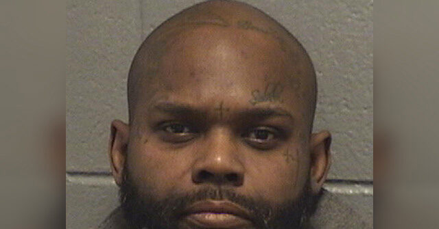 Prosecutors: Chicago Thief Shoplifted 12 More Times After Release