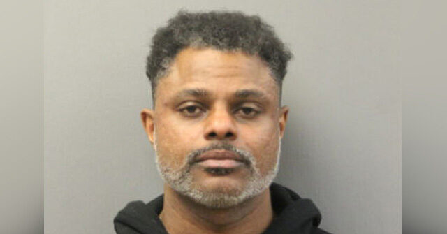 Prosecutors: Chicago Murder Parolee Tried to Kill Ex's Beau with Machete