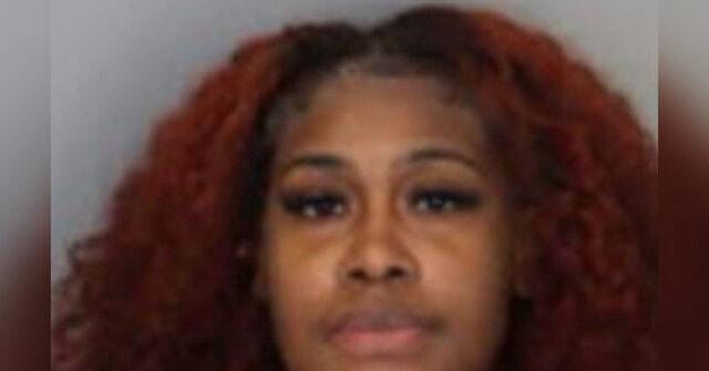 Police: TN Mom Charged After Photos Show Child Waxing Naked Woman