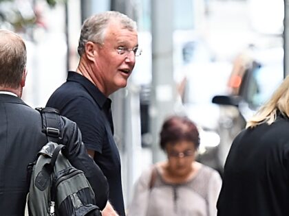 Taylor Swift’s Dad Accused of Assault for Allegedly Punching Photographer