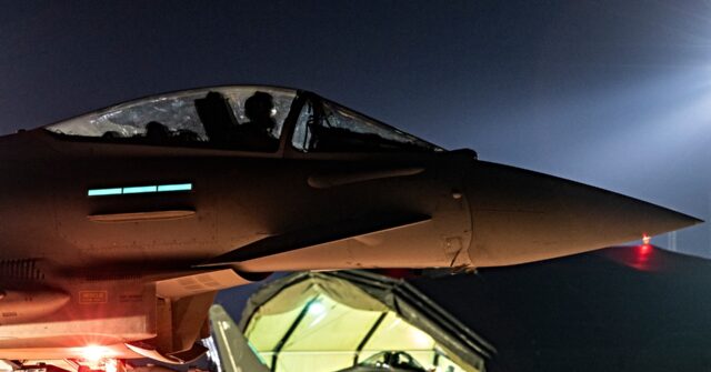U.S., UK Resume Air Strikes Against Yemen's Huthis