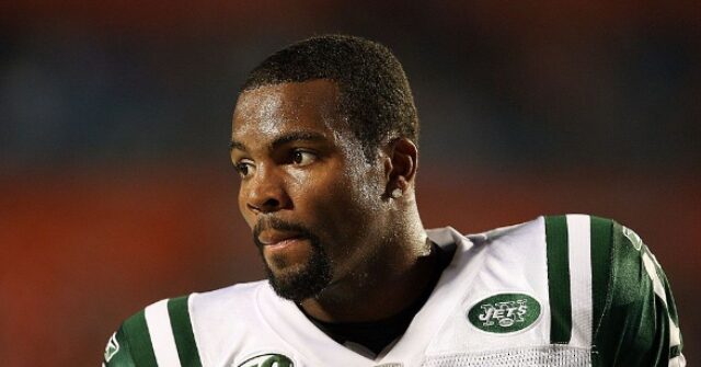 Ex-Jet Braylon Edwards Called Hero for Stopping Attack on Elderly Man at YMCA