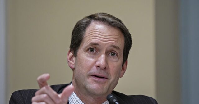 Dem Rep. Himes: 'Double Digits' Number of Terror Threats Crossing Border Is 'Small' -- Can't Talk in Way that Endangers