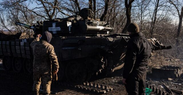 NextImg:Ukraine War: Britain is Now Making Spare Parts For Old Soviet Tanks