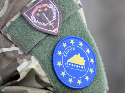 07 February 2024, Bosnia-Herzegovina, Sarajevo: Hungarian soldiers of EUFOR (European Unio