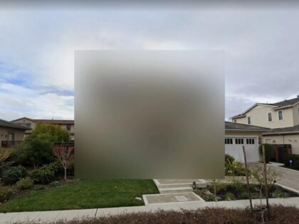 Google Maps house blur