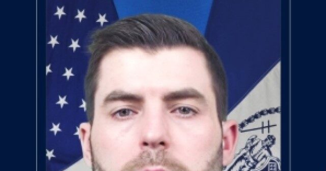 NYPD Cop Killed During Traffic Stop, Allegedly by Man With 21 Prior Arrests - Vimarsana News