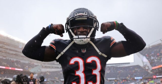 Bears’ Jaylon Johnson Talks About Relying on God While Battling Sex Addiction