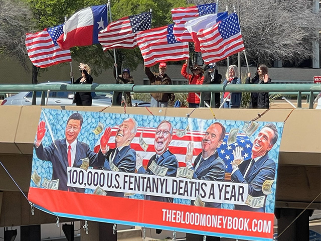 'Blood Money' Anti-Fentanyl Banner Appears Over Dallas Highway - Vimarsana News