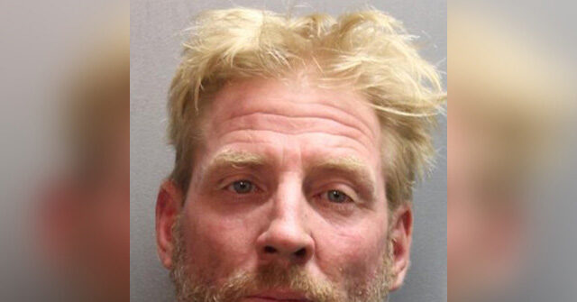 Police: Good Samaritan Stops Man from Burning Down Florida Dive Bar