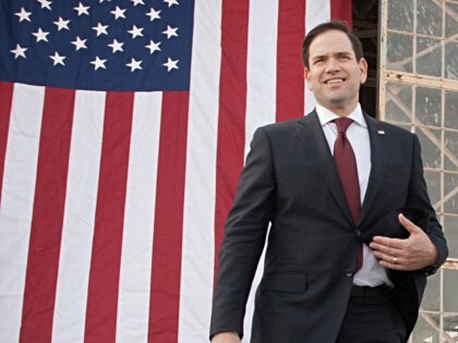 Topeka, Kansas, USA, 4th March 2016 Presidential candidaate Senator Marco Rubio (R-FL) cam