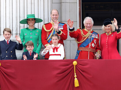 LONDON, ENGLAND - JUNE 17: King Charles III and Queen Camilla wave alongside Prince Willia