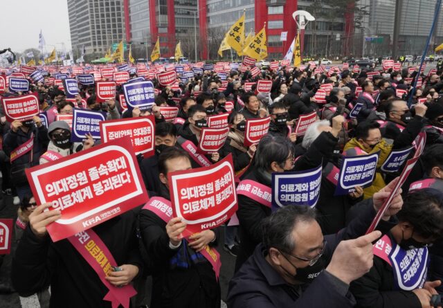 South Korea Doctors Protest The Associated Press