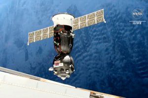 3 astronauts aboard Russia's Soyuz MS-25 spacecraft arrive at space station