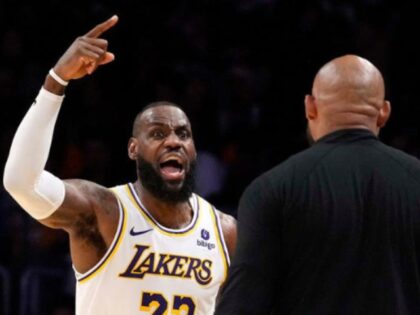 ‘Challenge the F*cking Play!’: LeBron Throws Massive, Foot-Stomping Tantrum at Head Coa