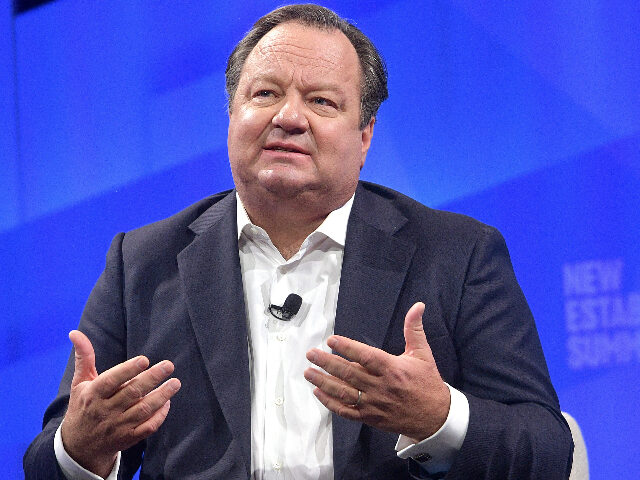 BEVERLY HILLS, CALIFORNIA - OCTOBER 22: Bob Bakish, President and CEO of Viacom speaks ons