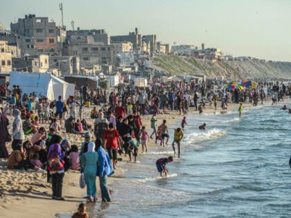 PHOTOS: Palestinians Hit the Beach in Gaza