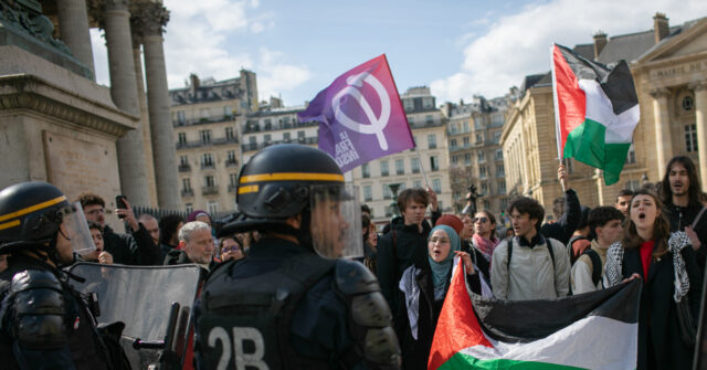 Pro-Palestinian Mob Blockades Paris' Prestigious Sorbonne University