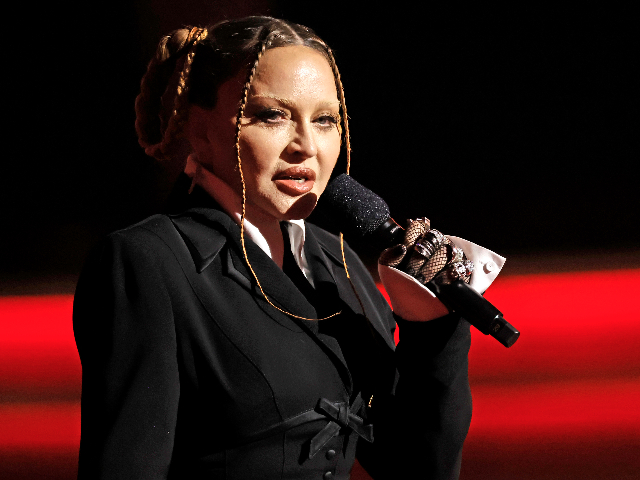 Watch: Madonna Explodes on Concert Staff Over Air Conditioner: 'The Show Will Not Go On Until You Respect Me' - Vimarsana News