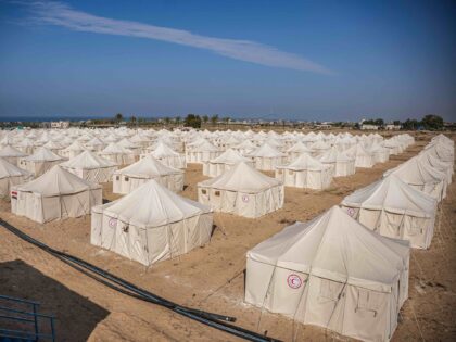 Pictures of tents set up by the Egyptian and Palestinian Red Crescent for Palestinians dis